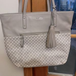 Nine West large purse lightly used